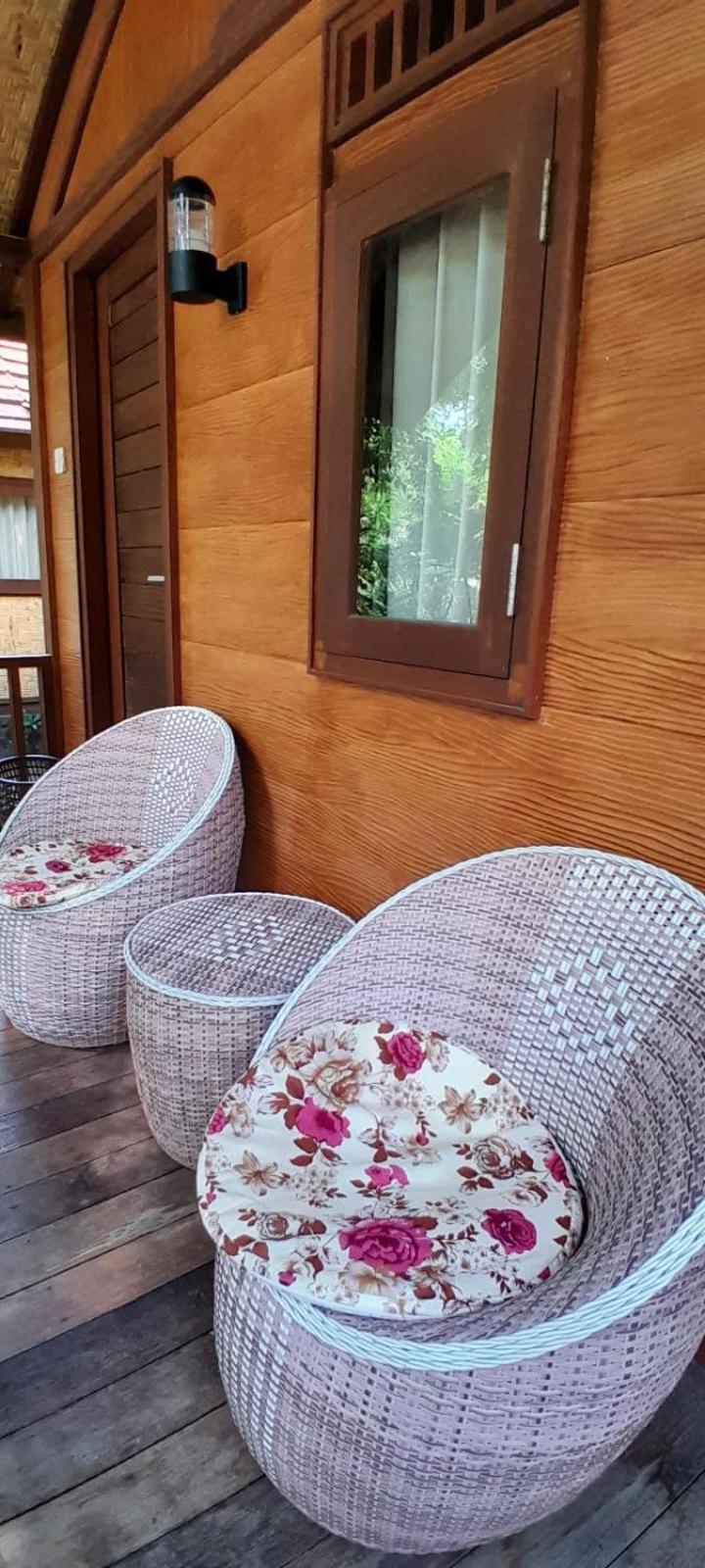 Bidara Cottage Labuhan Pandan Bagian luar foto
