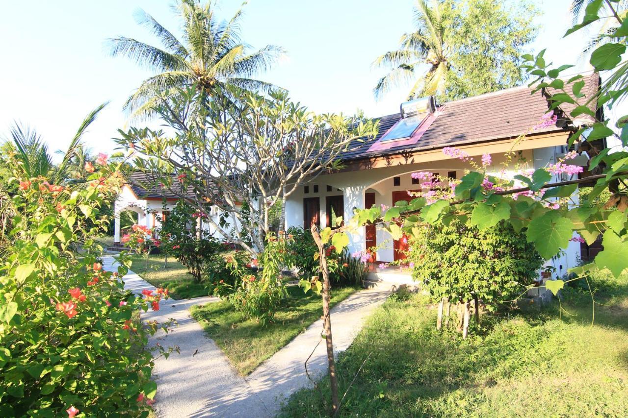 Bidara Cottage Labuhan Pandan Bagian luar foto